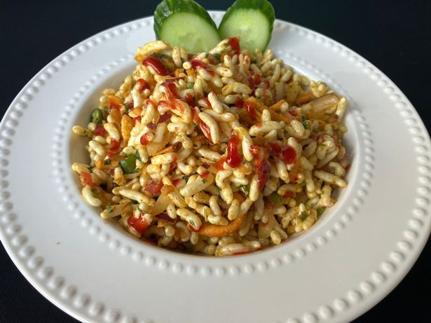 Jhal Muri, addictive street food with a peppery kick