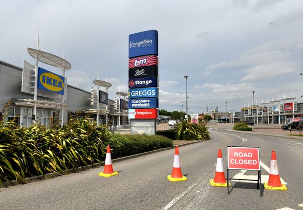 Kingston Retail Park was closed due to the fire in Albert Dock, Hull