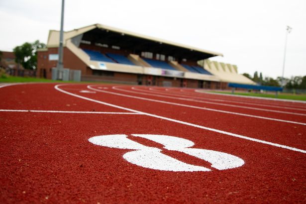 The contract included the full replacement of the sub-base, running surfaces and line marking to main track.