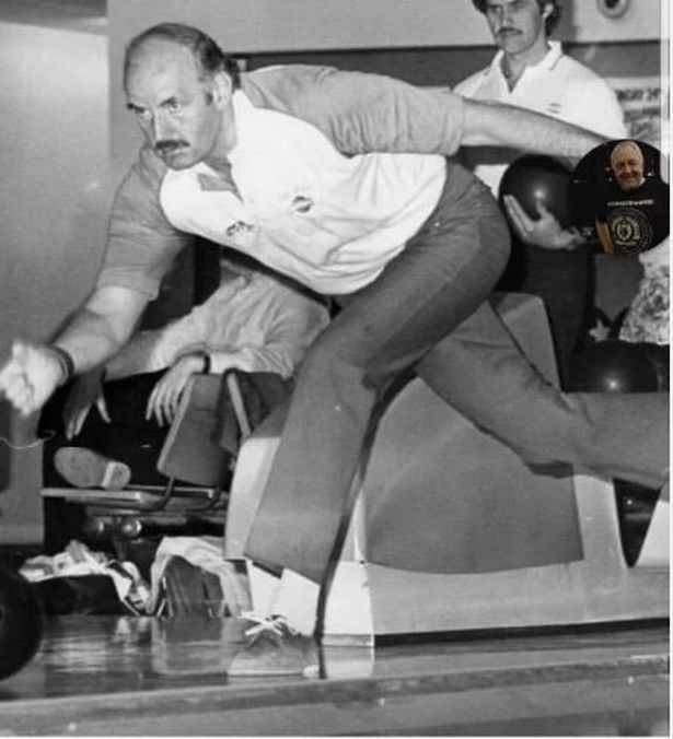 Bill Bowes bowled with Bob Lamb.