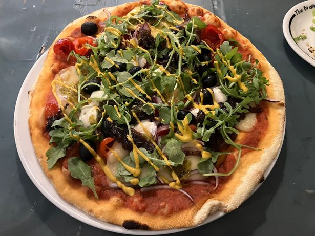 'Yazzmatazz' pizza at The Brain Jar