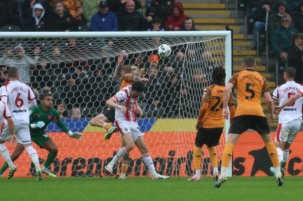 Oli McBurnie heads in Ryan Giles' free-kick to make it 3-0 against Southampton 