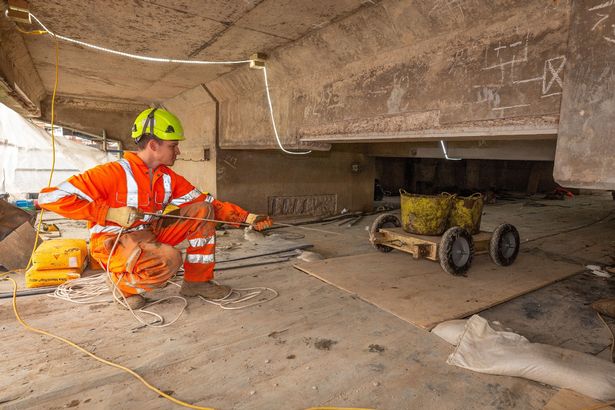 Works ongoing on the bridge