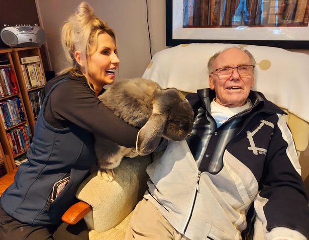 Furry Friends Animal Therapy visited Mallard Court care home