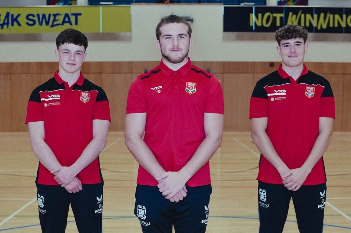Hull FC have signed three young Wales internationals. 