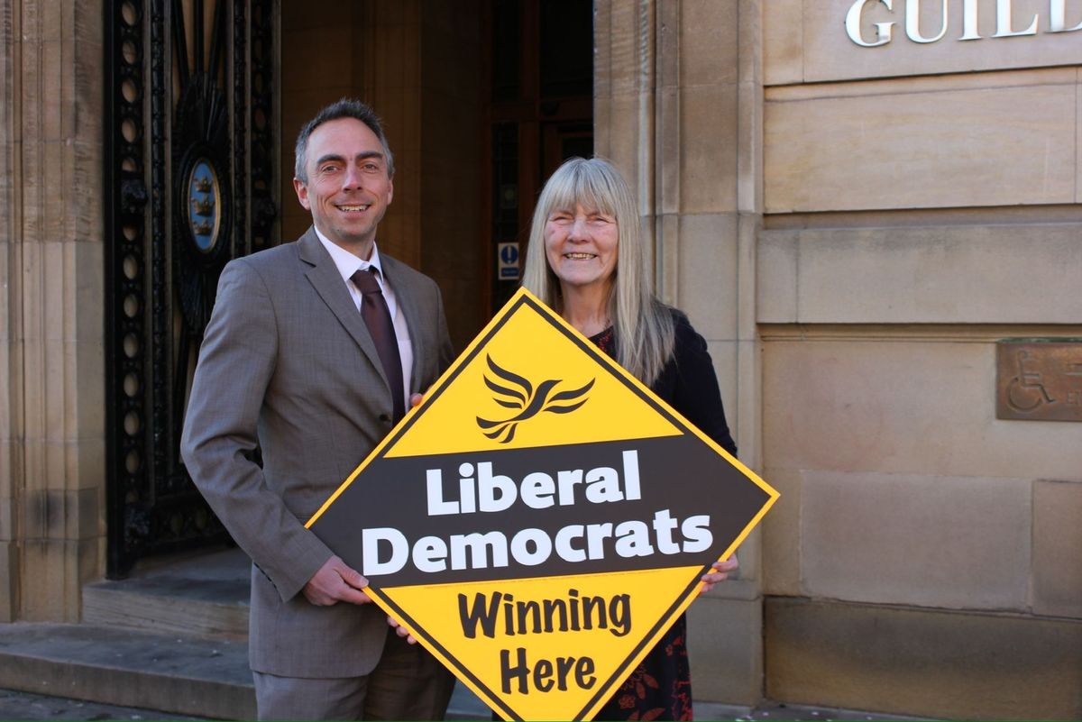 Cllr Dad alongside the leader of Hull City Council, Cllr Mike Ross