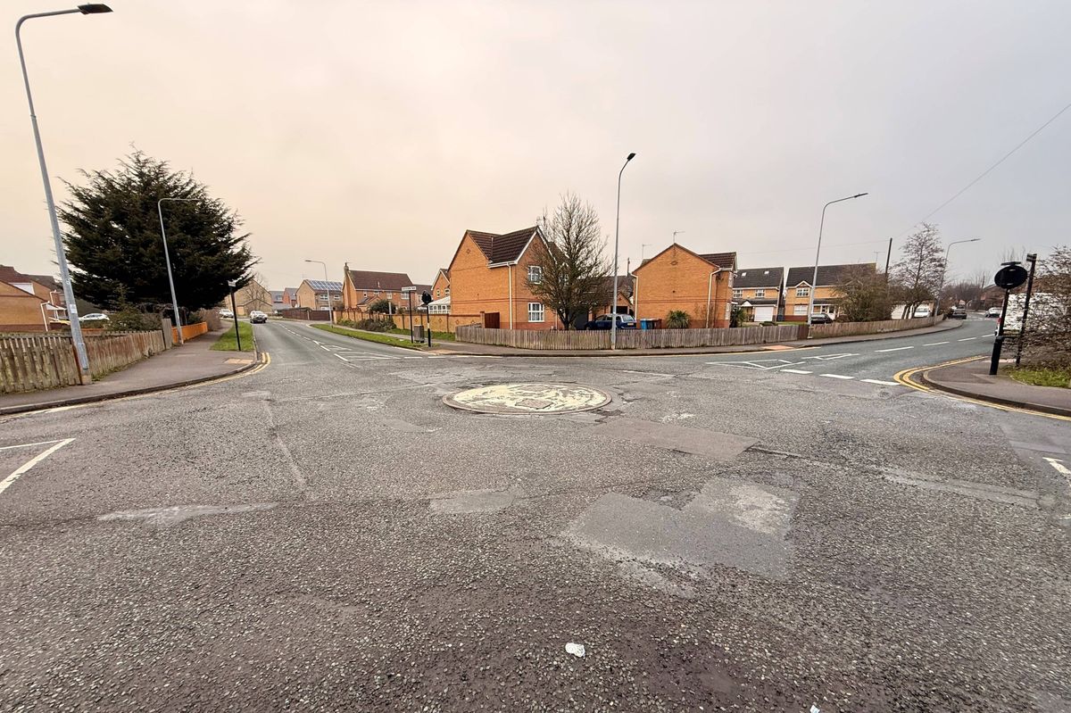 The roundabout connects Blackwater Way, Kesteven Way and Kingsbury Way in the Kingswood area of Hull