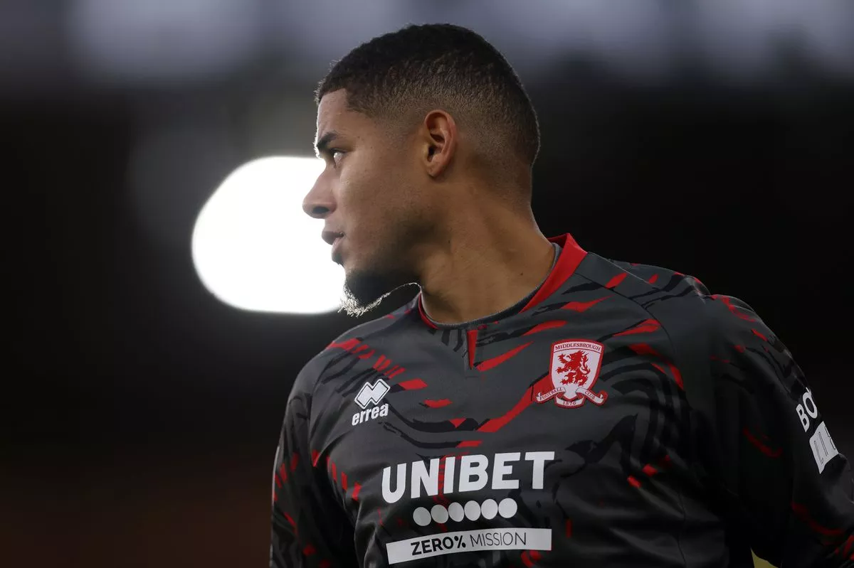 Seny Dieng remains in talks over a move from Hull City to Middlesbrough 