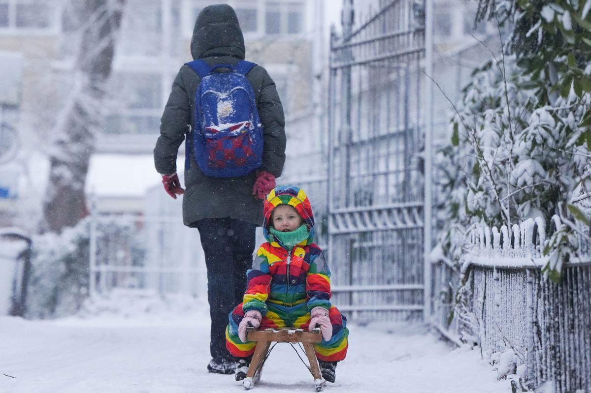 Children should be dressed in warm layers on colder days