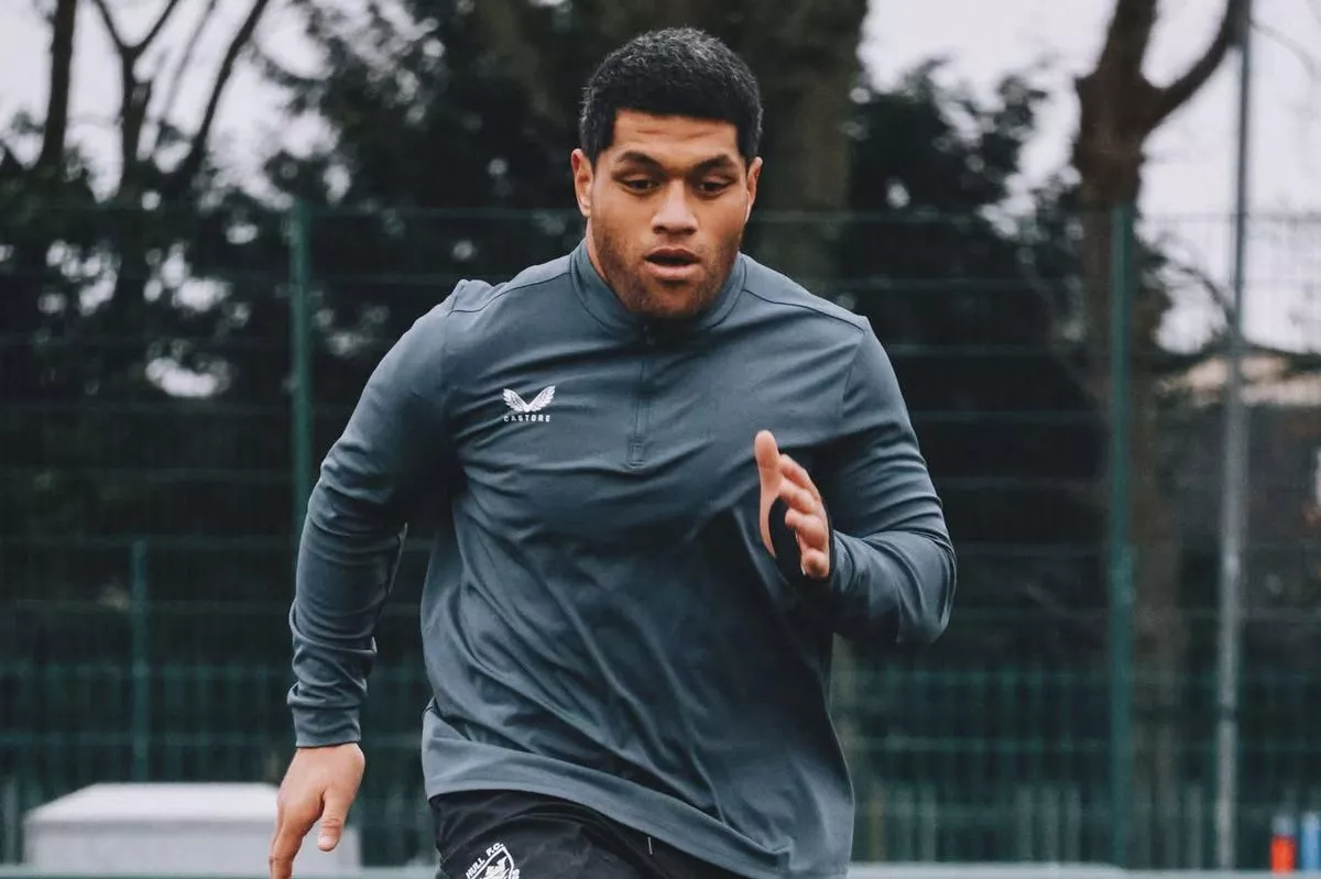 John Asiata in Hull FC training. 