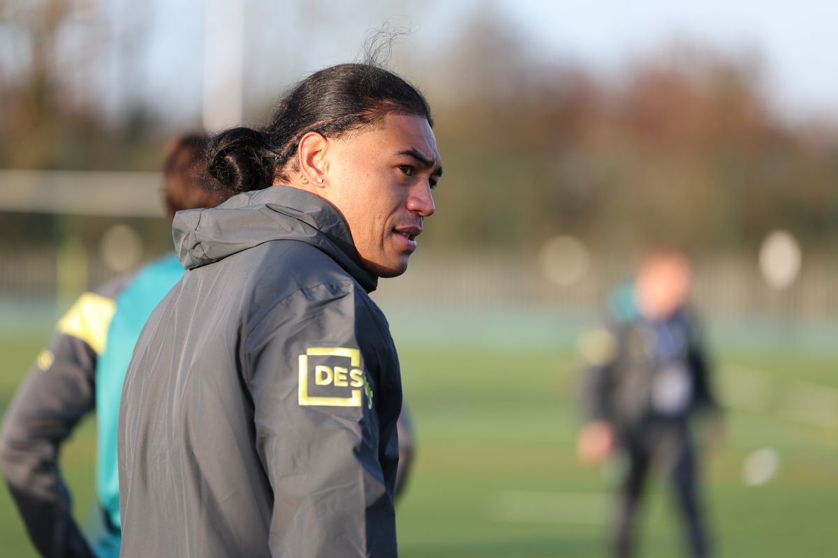 Tom Amone arrives to start his three-year deal with Hull KR. Photo credit: Hull KR