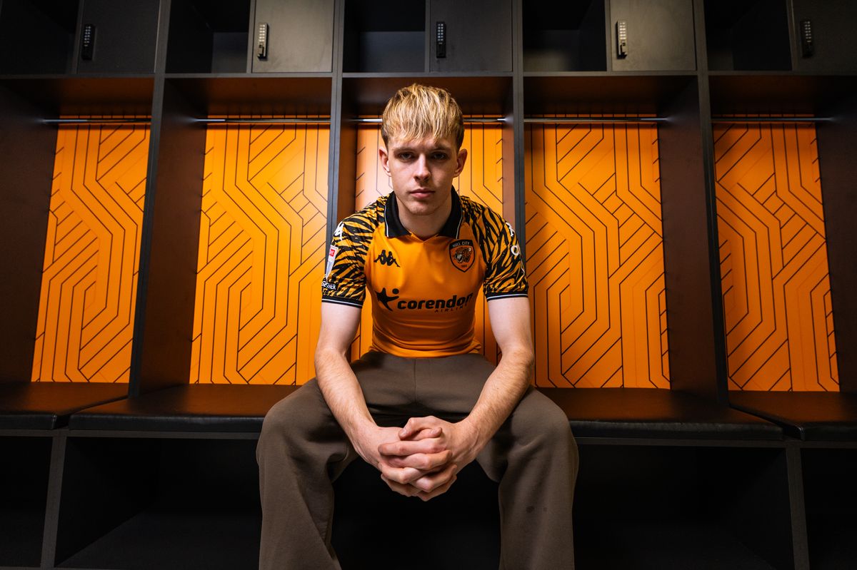 Toby Collyer has joined Hull City from Manchester United