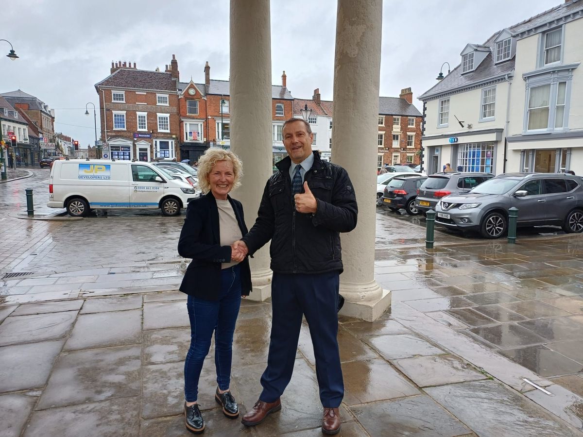 Councillors Denise Howard and Jon Dimberline
