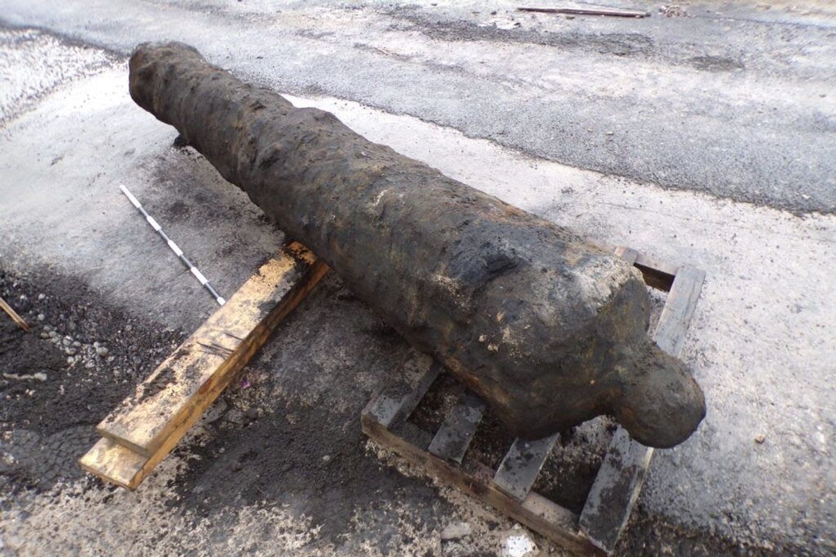 A historic cast-iron cannon found during works at Queen’s Gardens in Hull