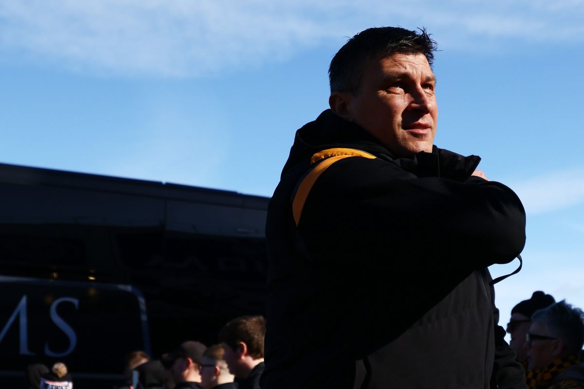 Hull City boss Sergej Jakirovic at Fratton Park