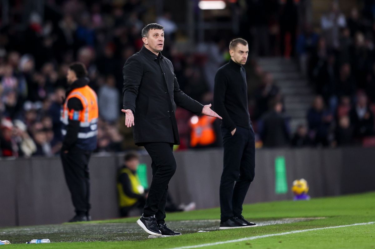 Sergej Jakirović saw his assistant sent off at St Mary's