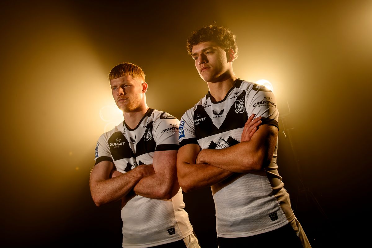 Hull FC's Harvey Barron & Lewis Martin.