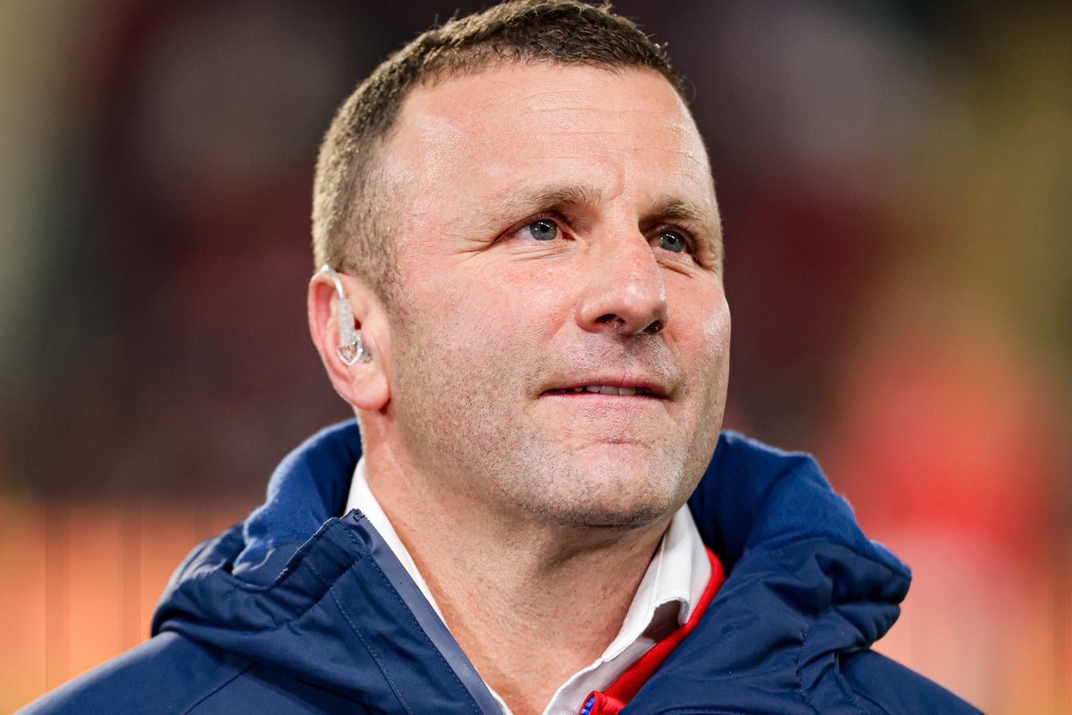 Hull KR head coach Willie Peters has expressed his strong interest in the NRL.