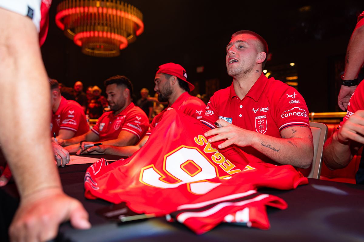 Hull KR’s Mikey Lewis during an autograph signing session at Las Vegas Resorts World.