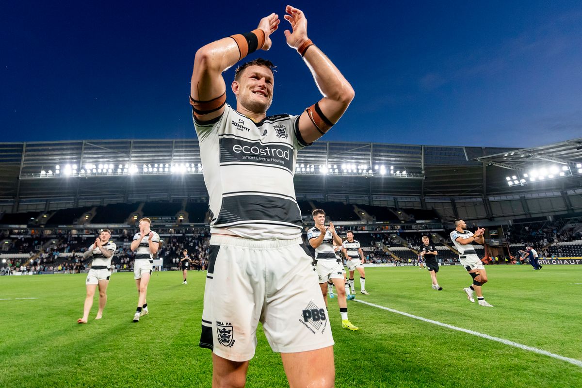 Hull FC prop Liam Knight.