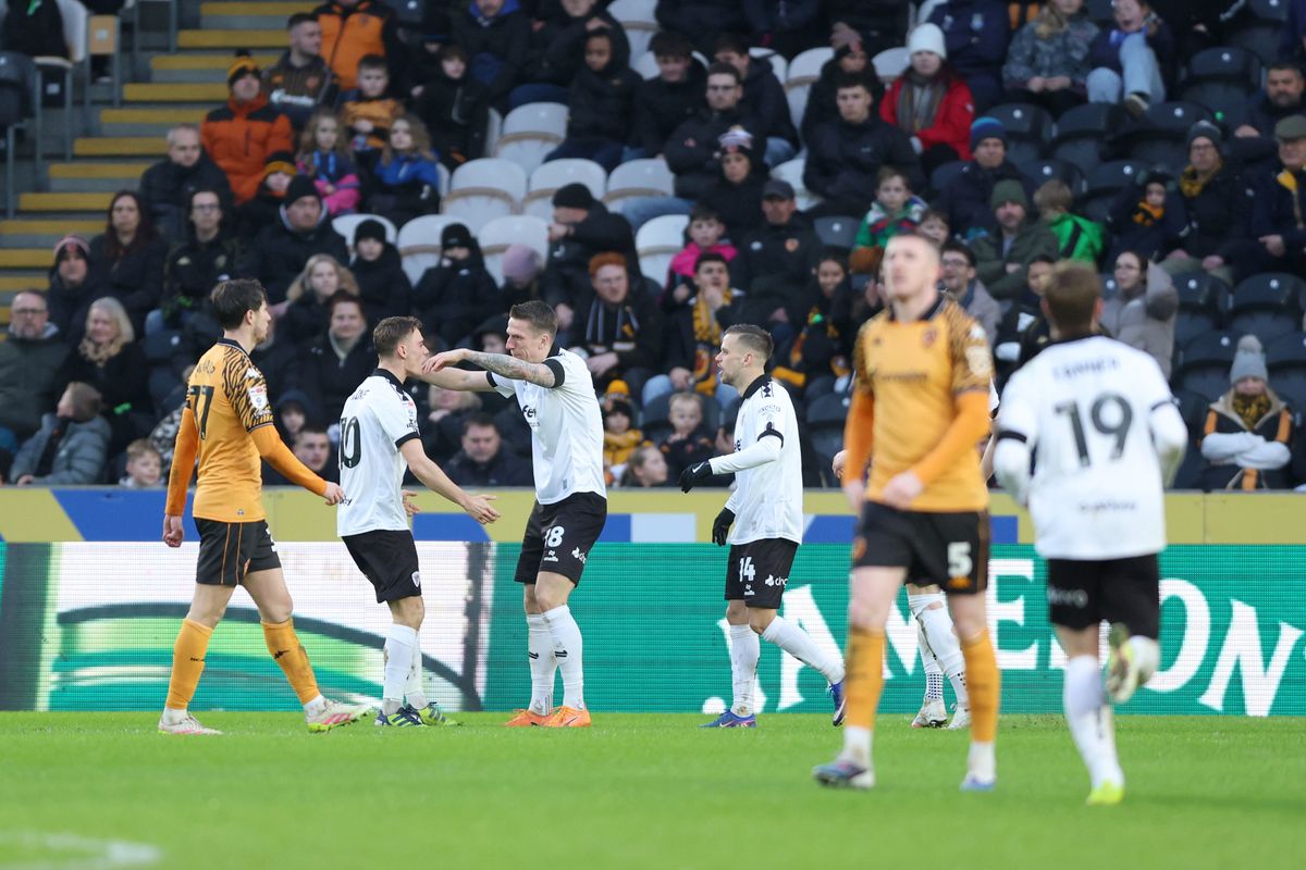 Bristol City's Emil Riis Jacobsen celebrates with teammates after scoring their side's third goal of the game during the Sky Bet Championship match at the MKM Stadium, Kingston upon Hull. Picture date: Saturday February 7, 2026. PA Photo. Photo credit should read: Nigel French/PA Wire. 
