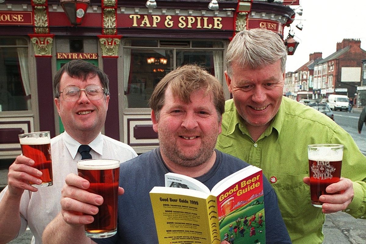 Alan Canvess, centre, pictured with John Ashton, left, and Tim Bolton at the official launch of the 1999 CAMRA Good Beer Guide, outside the Tap and Spile pub in Spring Bank, Hull