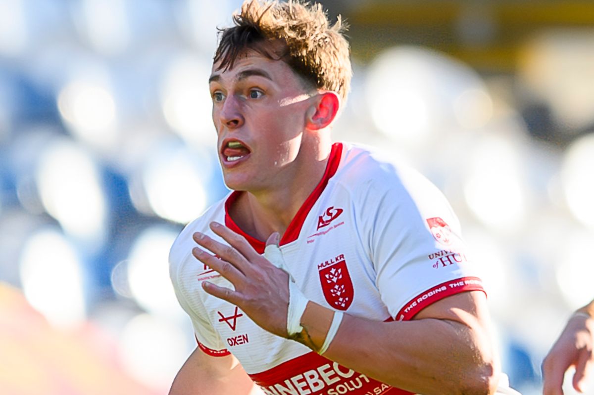Jack Broadbent in action for Hull KR.
