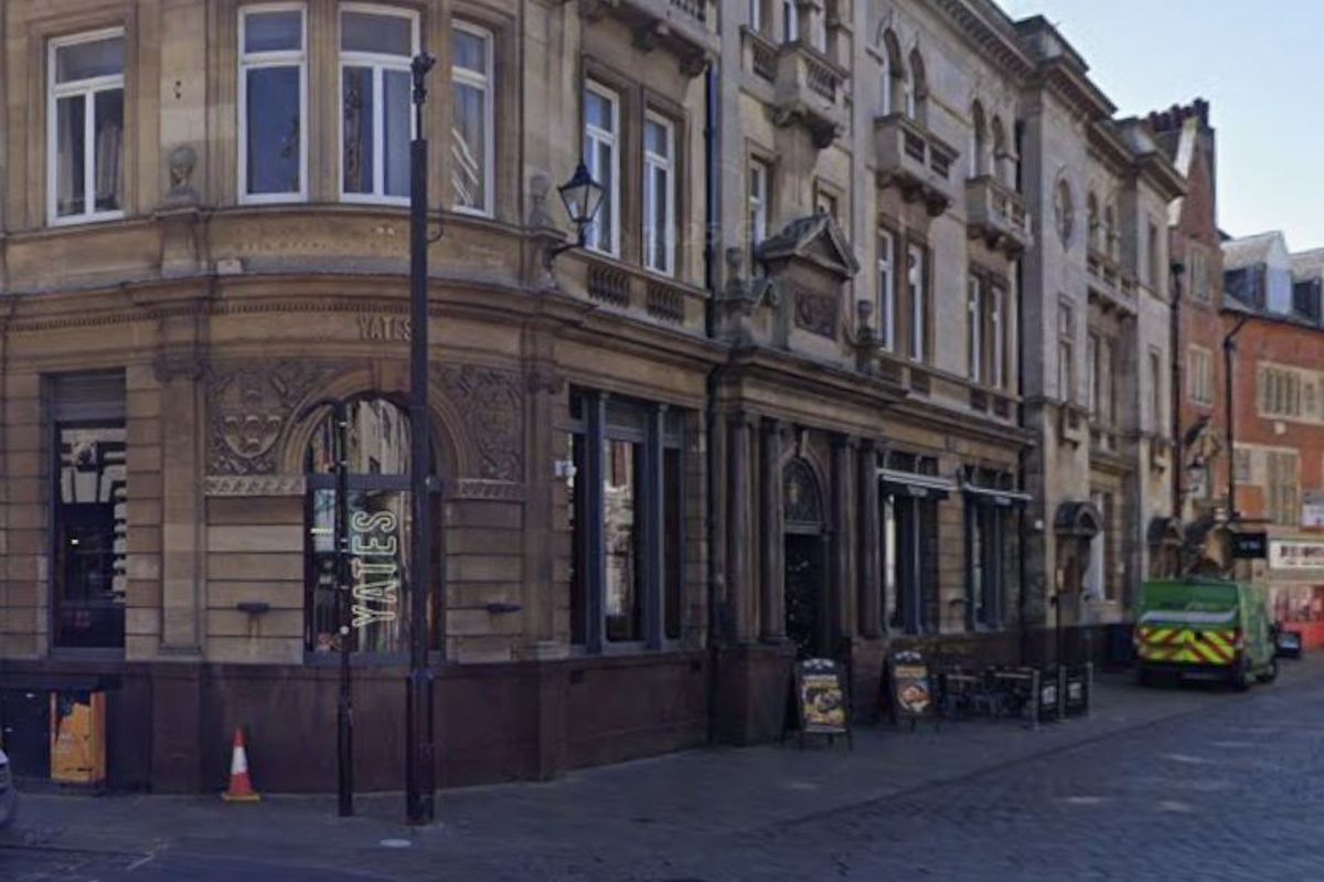 Exterior of Yates bar in Trinity Wharf, Old Town, Hull