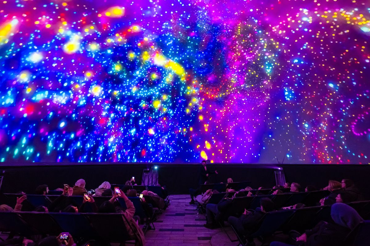 A state-of-the-art mobile planetarium is coming to Hull city centre