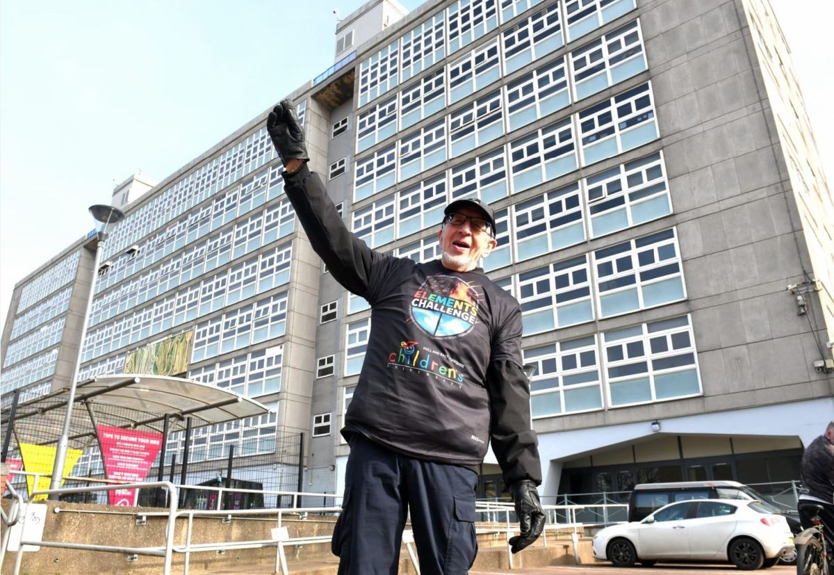 14 other abseilers also took on the challenge in support of Hull & East Yorkshire Children’s University on Saturday, March 21.