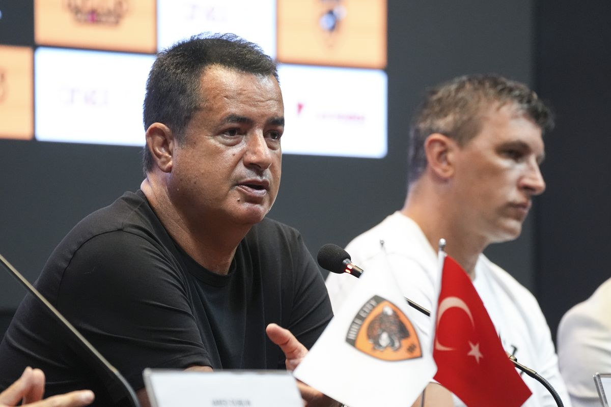 Acun Ilicali and Sergej Jakirovic came together back in June