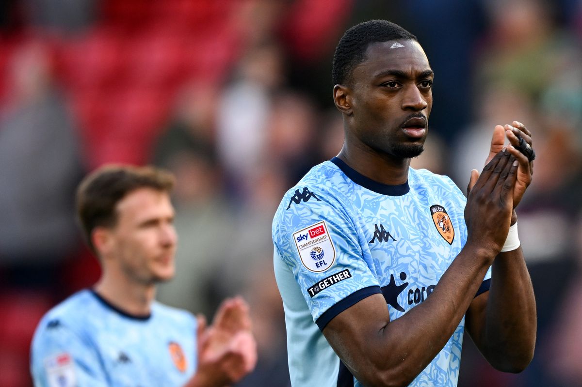 Semi Ajayi reacts to Hull City's defeat at Sheffield United