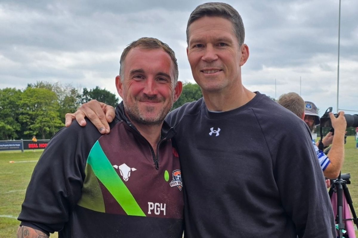 Pete Gilpin, ambassador for Life for a Kid charity, with New Zealand rugby league player Richard Swain