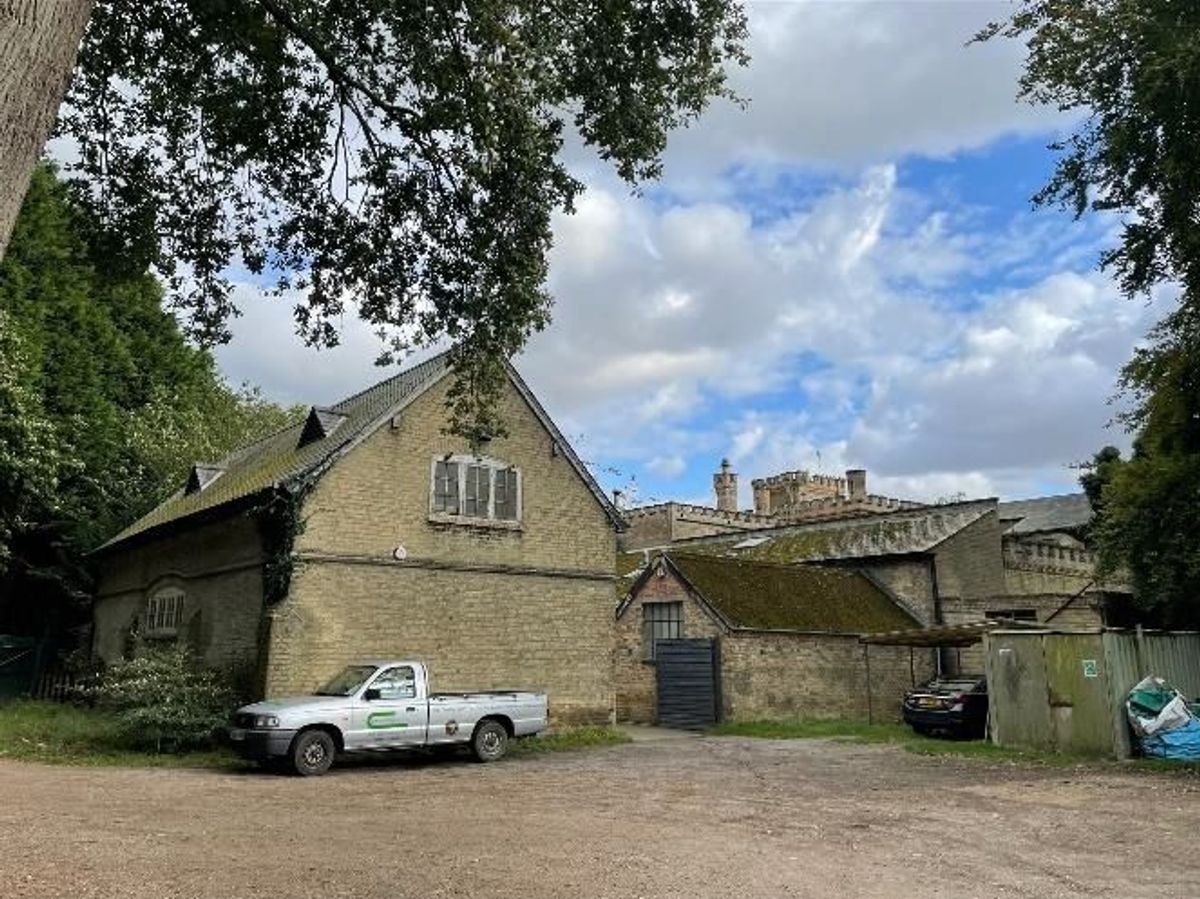 18/04/26 - A former Victorian manor house most recently in use as a clubhouse for prison officers is to go under the hammer next month. Everthorpe Hall, Beck Road, Everthorpe, near Brough, will appear in auctioneers Bond Wolfe’s sale with a guide price of £55,000-plus, on May 14. Outbuildings at Everthorpe Hall