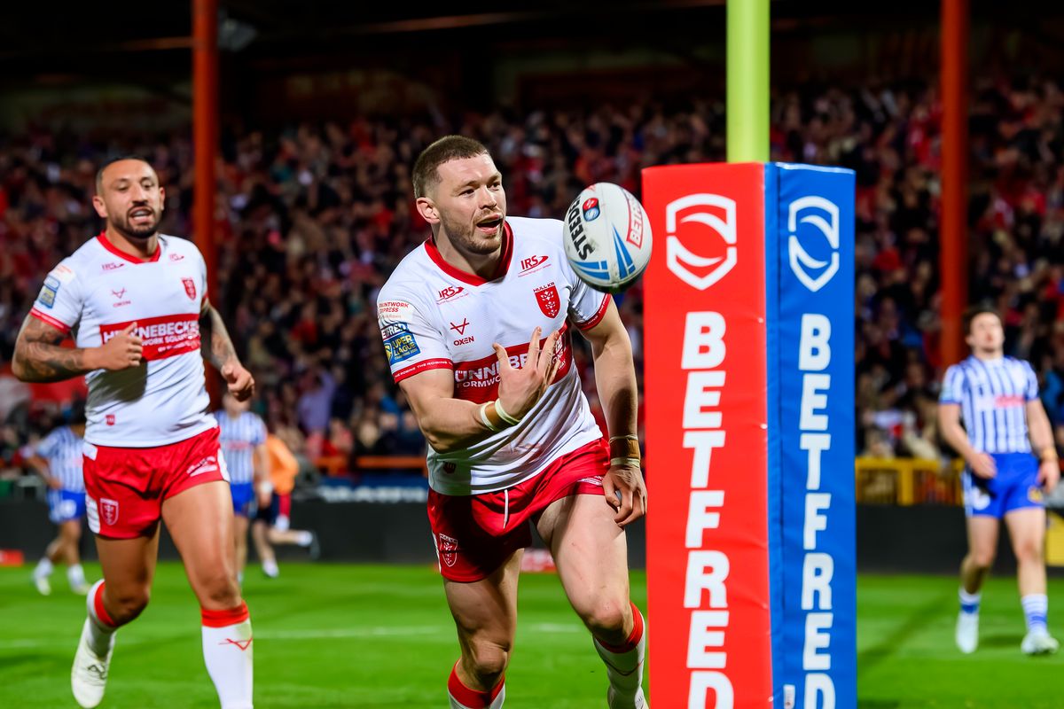 James Batchelor is set to face his brother on Good Friday for the first time in the Hull derby.