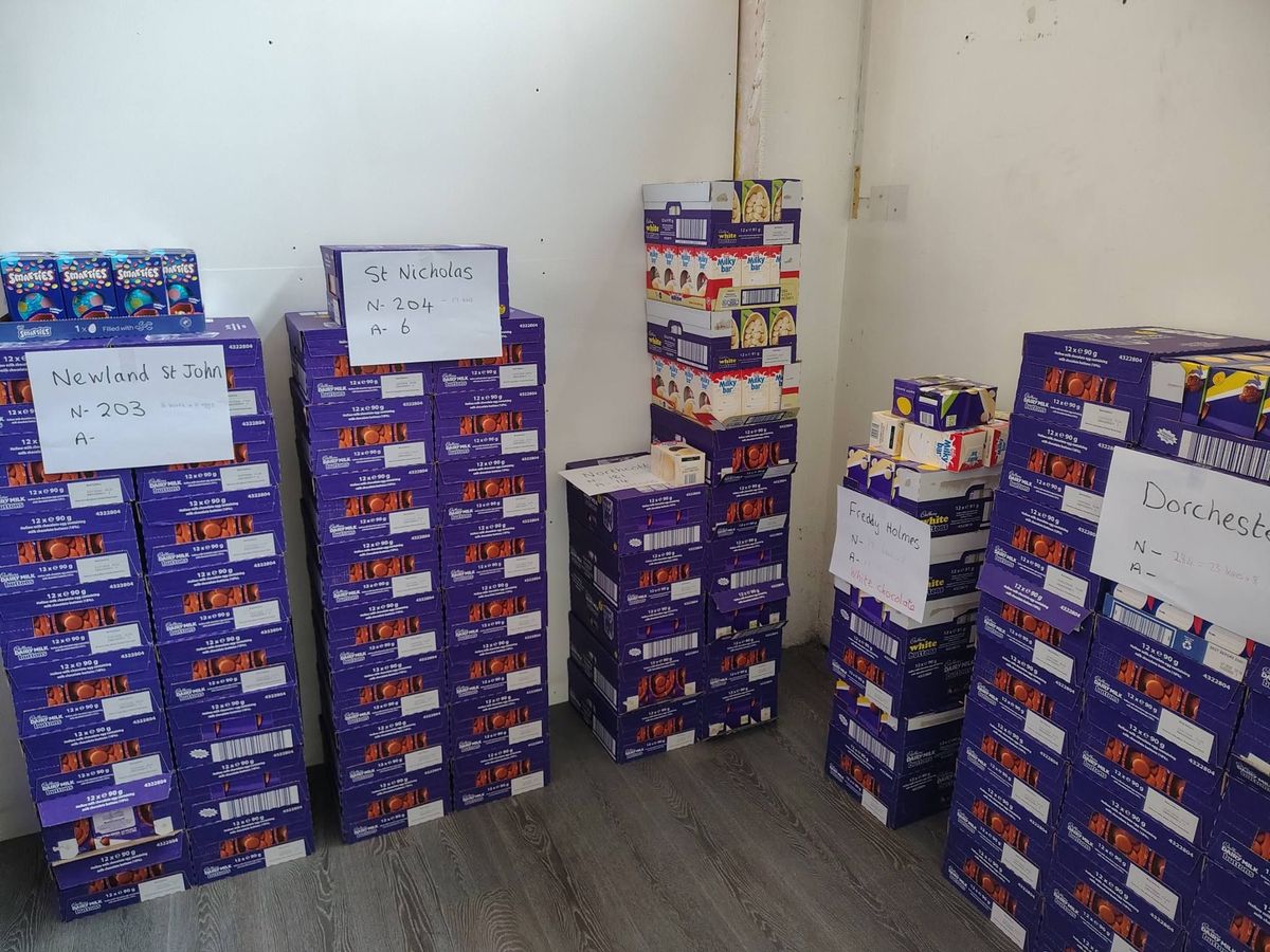 Hull-based charity Doreen's has delivered 2,900 Easter eggs to schools throughout the city