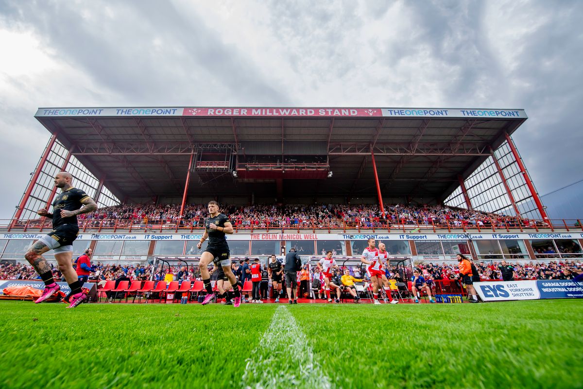 Hull KR & Hull FC come out for the 249th Hull derby. 