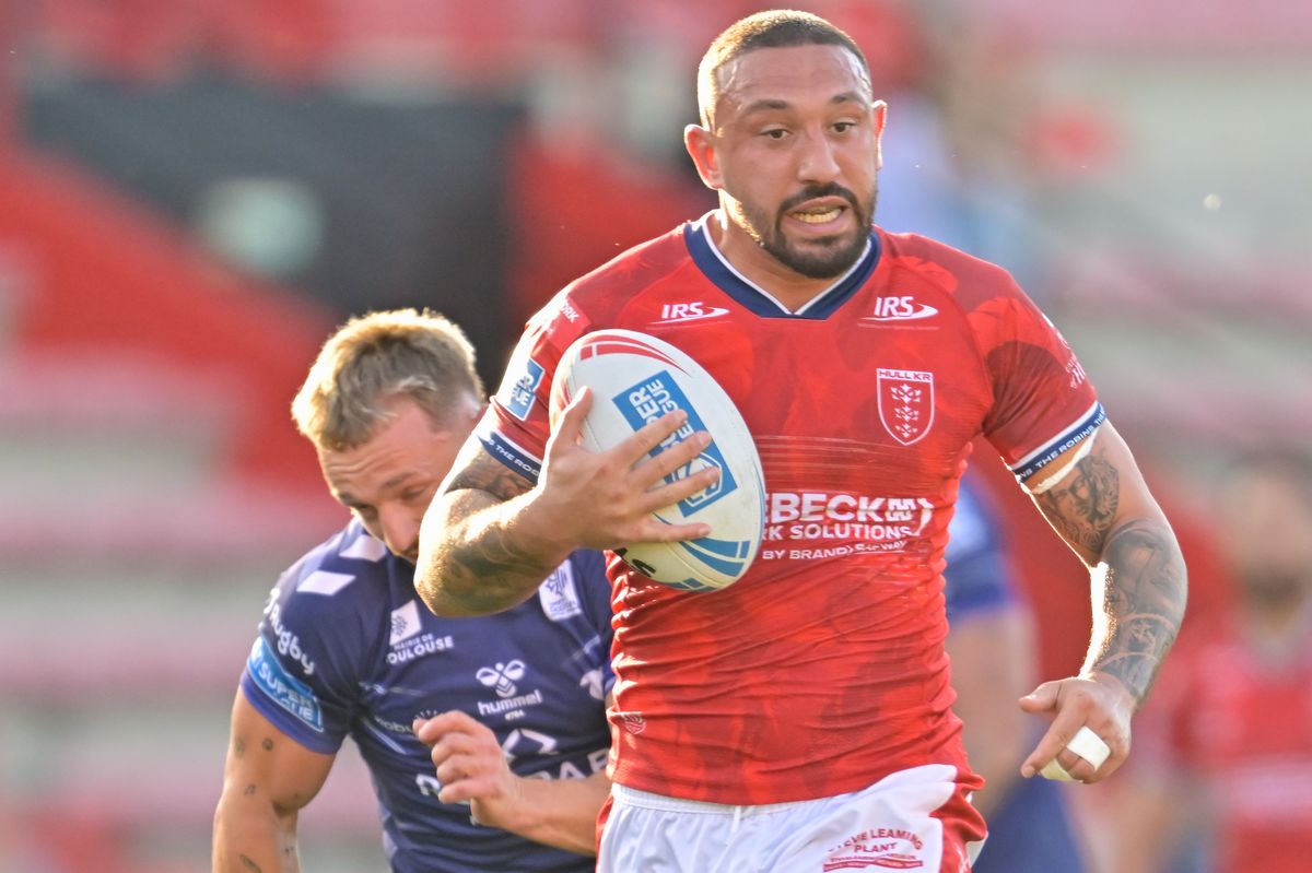 Hull KR's Elliot Minchella races away to score his side's first try against Toulouse Olympique in Super League.