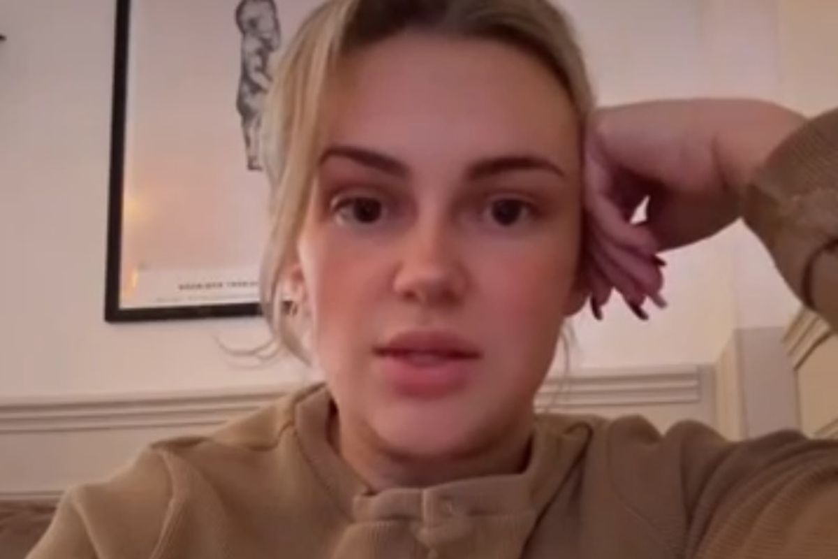 Jenna Robinson was forced to plan every journey around the nearest loo