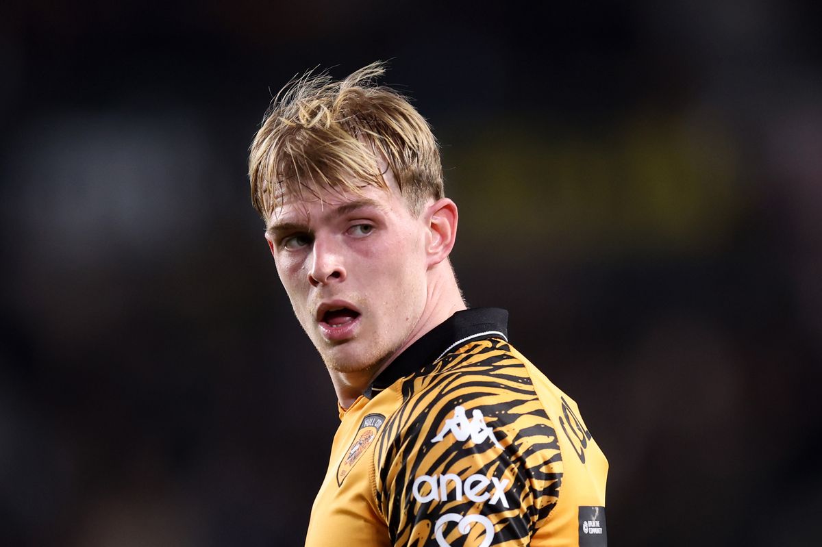Toby Collyer made his full Hull City debut against Coventry City
