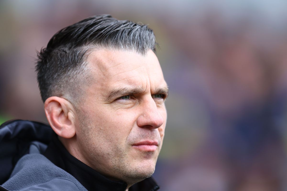 Oxford United head coach Matt Bloomfield 