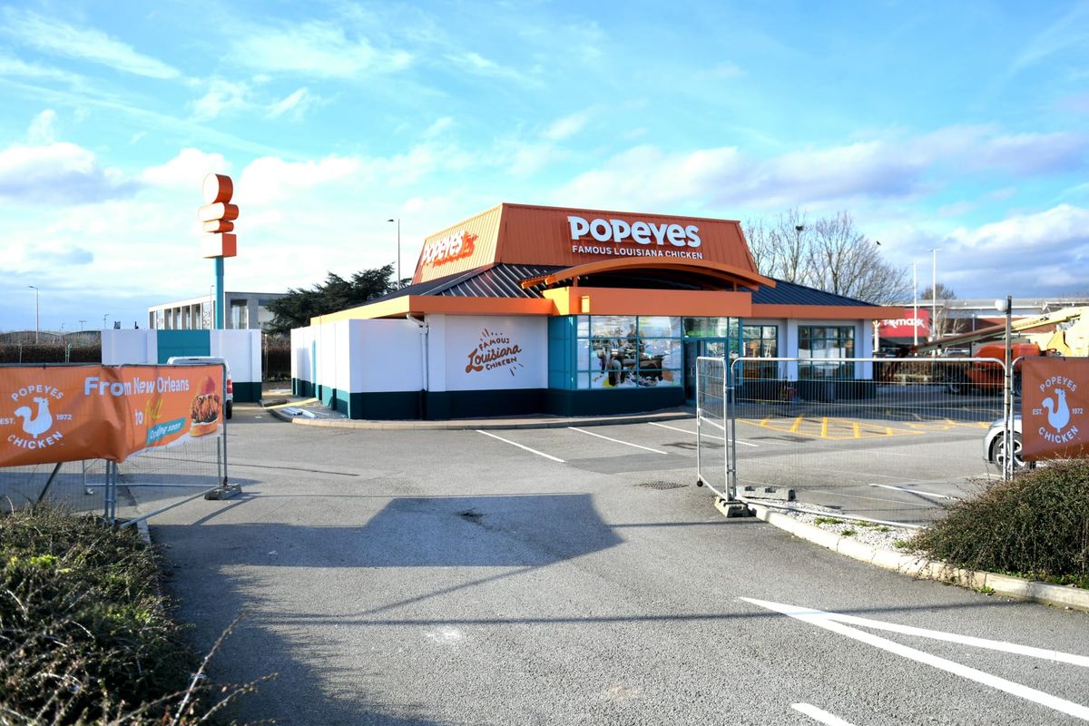 Popeyes at Kingswood Retail Park, Althorp Road, Hull, HU7 3DA
