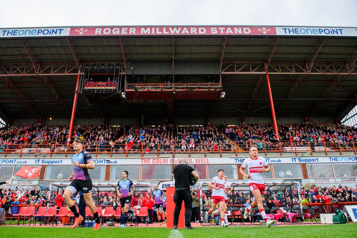 Hull FC and Hull KR played out the 250th Hull derby on Good Friday.