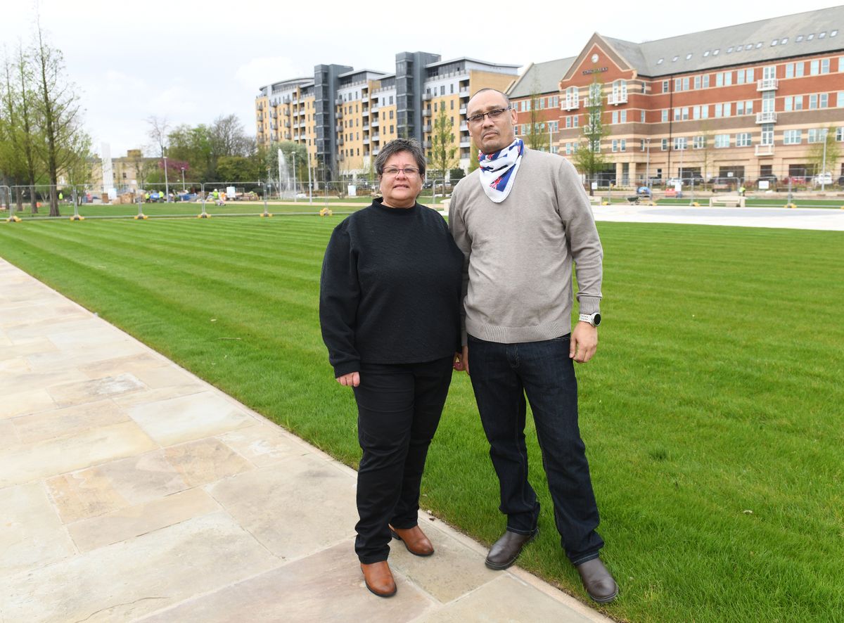 Christine Scipio and Jeffrey Ellick visit Queen's Gardens