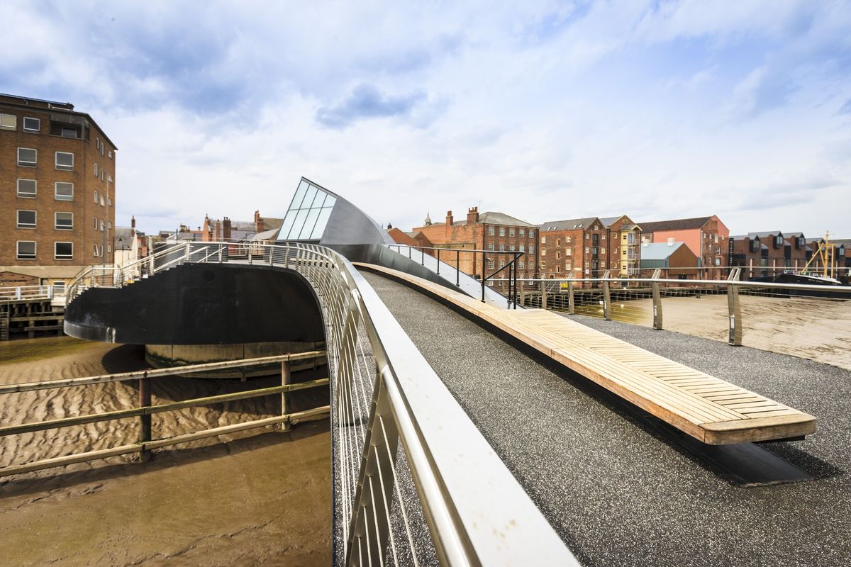 Scale Lane footbridge in Hull