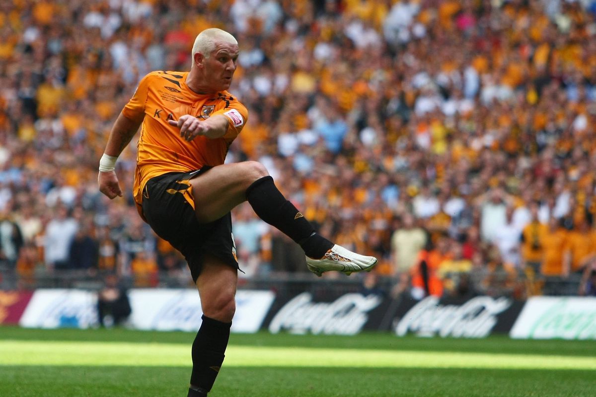 Dean Windass scoring for Hull City