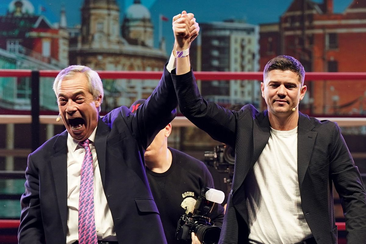 Leader of Reform UK, Nigel Farage, with Mayor Luke Campbell