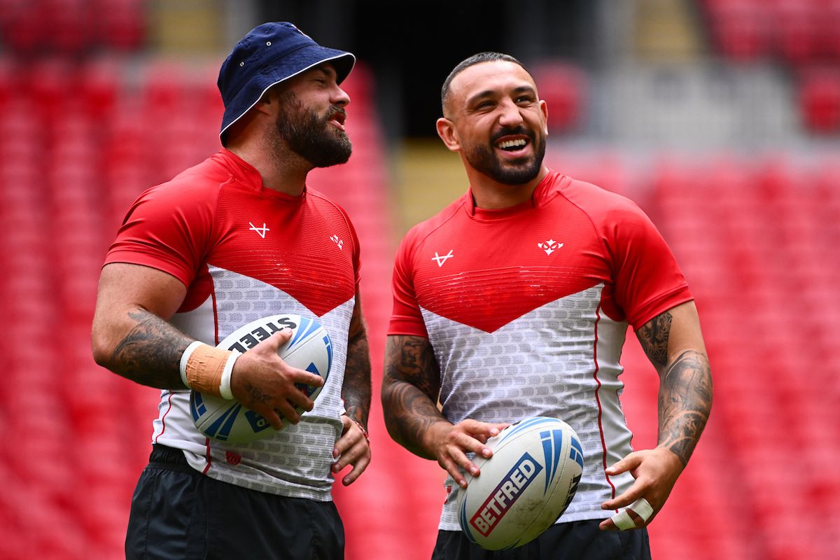 Sam Luckley and Elliot Minchella of Hull KR