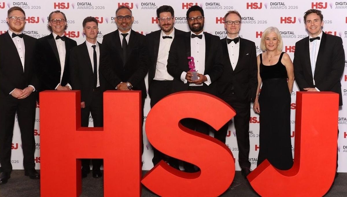 Mr Bharadhwaj Ravindhran with his award, pictured with colleagues from NHS Humber Health Partnership