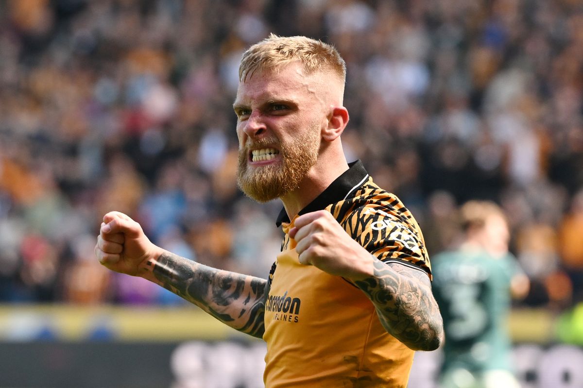Oli McBurnie celebrates the vital win over Norwich City